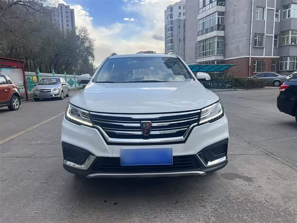 Roewe RX3