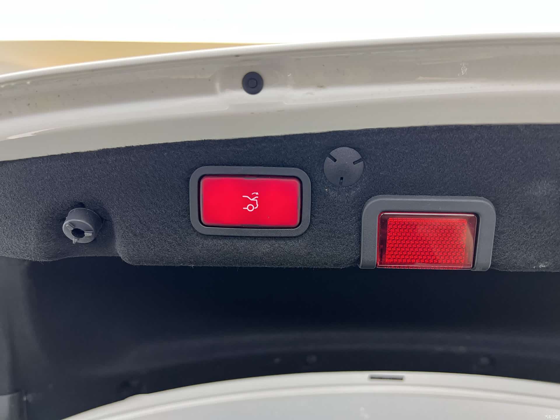 Mercedes-Benz C-Class, 2021 28