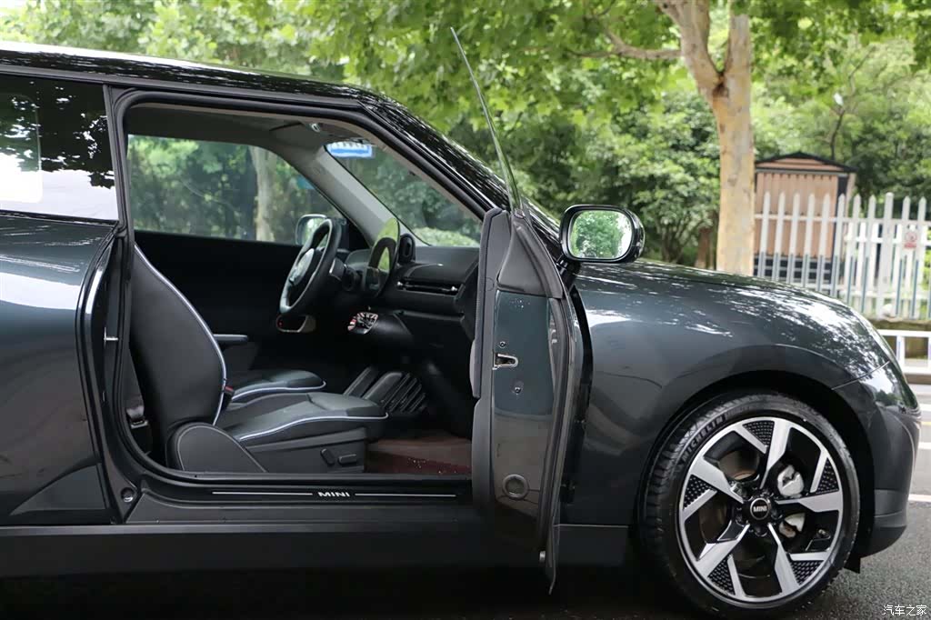 Mini Cooper, 2025 15