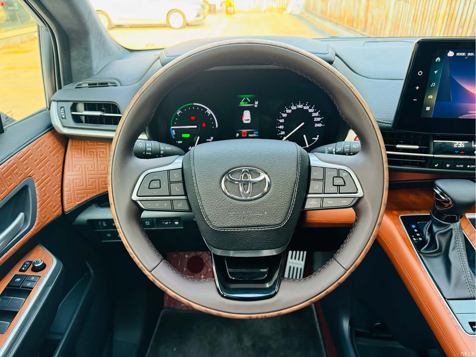 Toyota Sienna, 2025 34