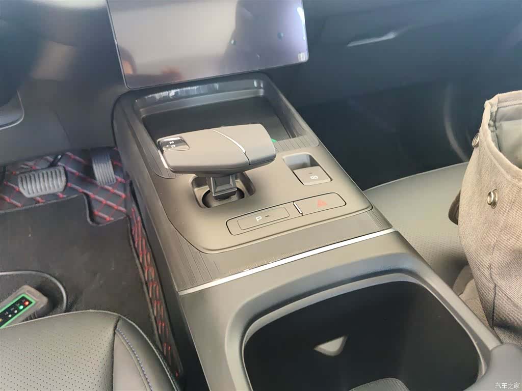 Changan Eado, 2025 10