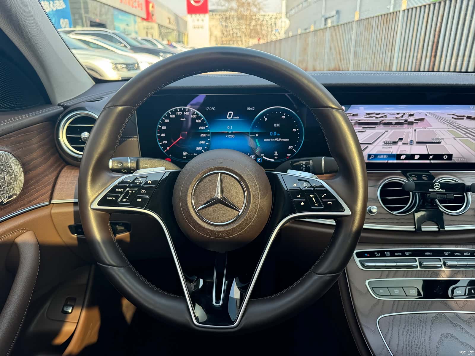 Mercedes-Benz E-Class, 2022 20