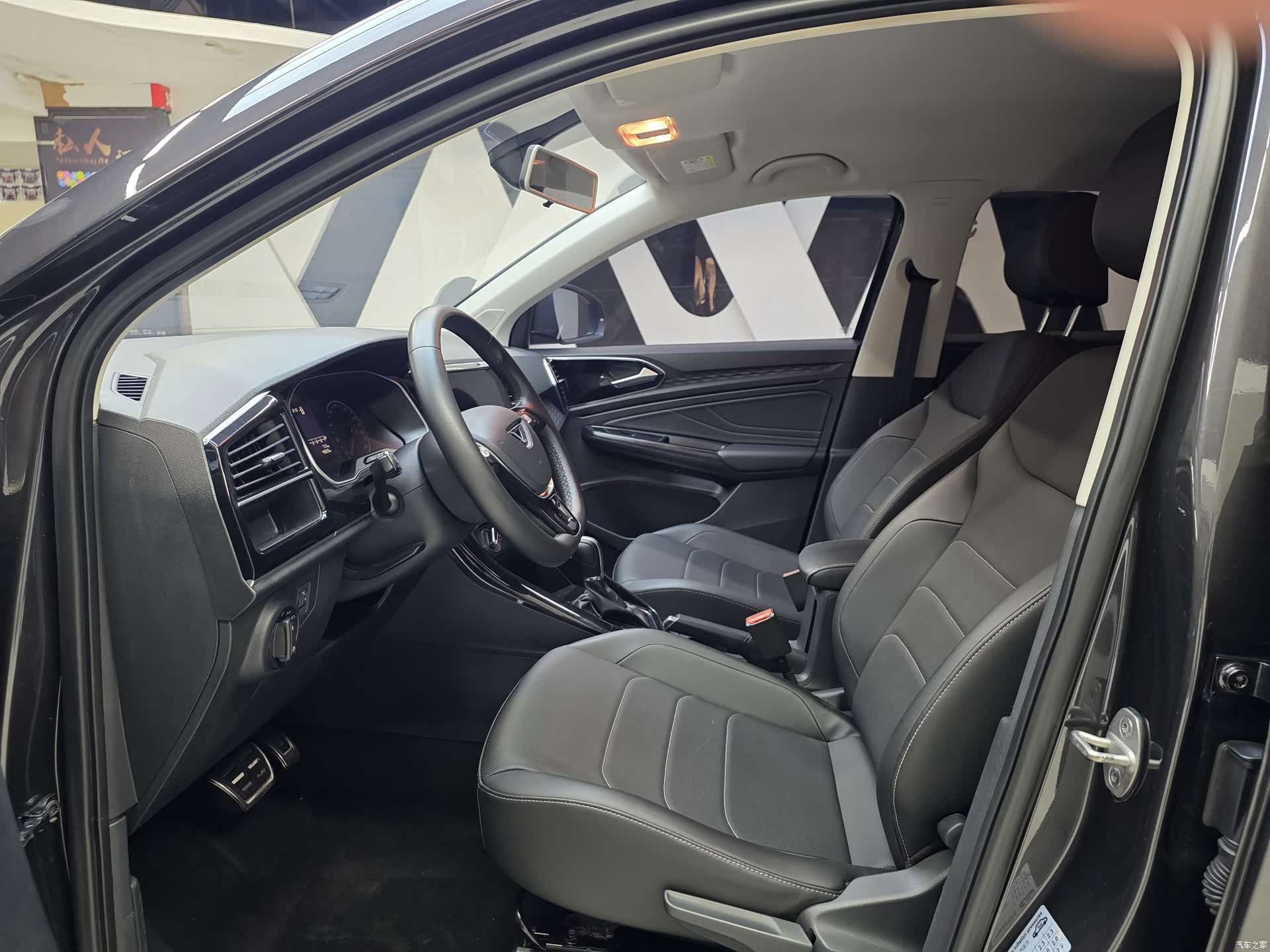 Volkswagen VS5, 2021 14