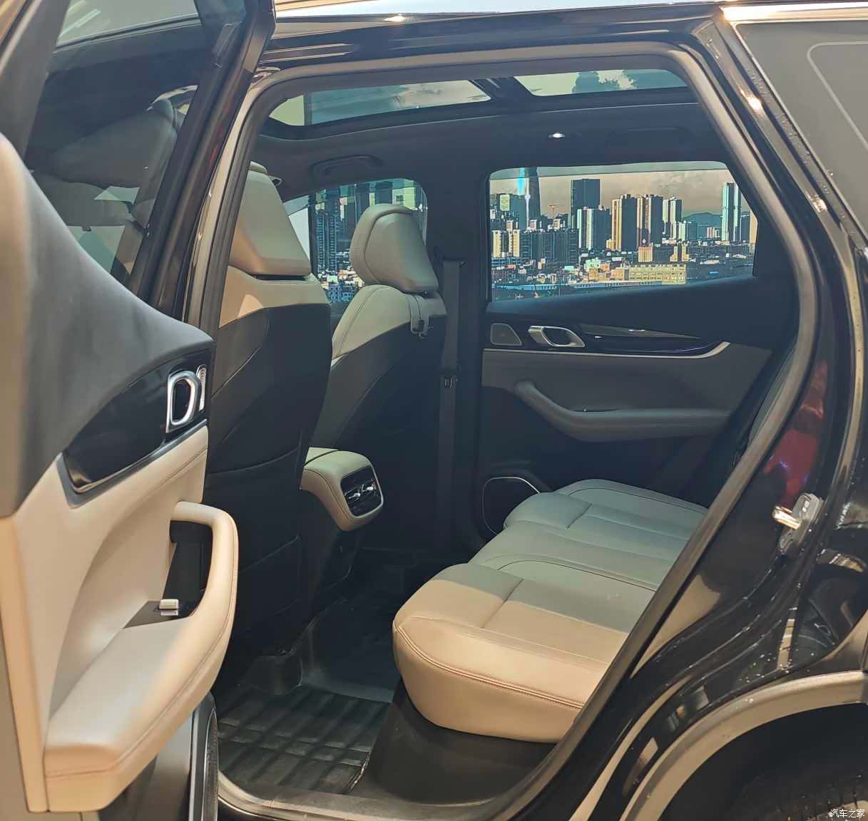 Geely Boyue, 2025 6