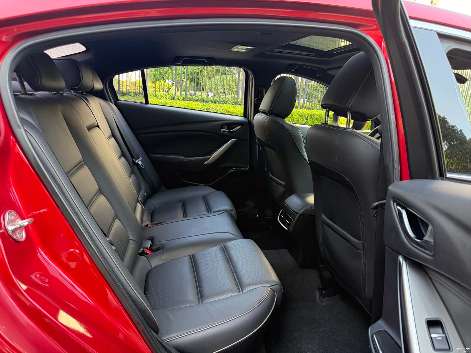Mazda Atenza, 2018 15