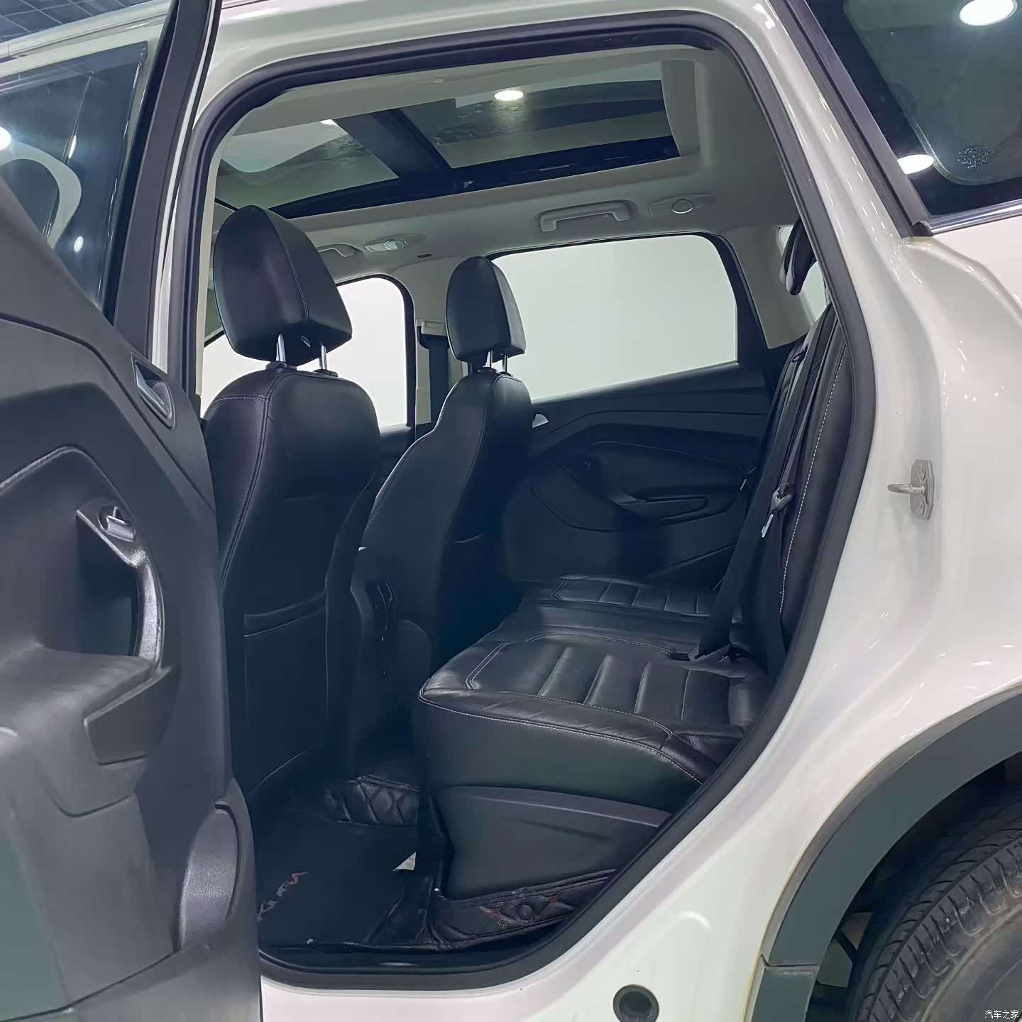 Ford Kuga, 2017 все фото