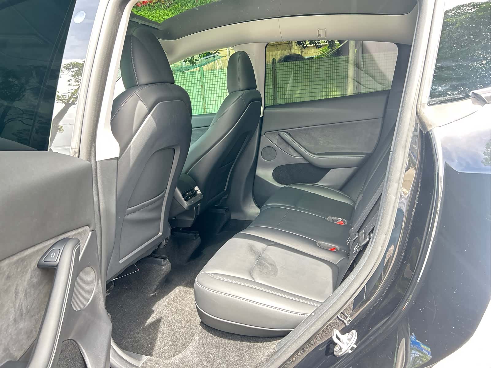 Tesla Model Y, 2022 10