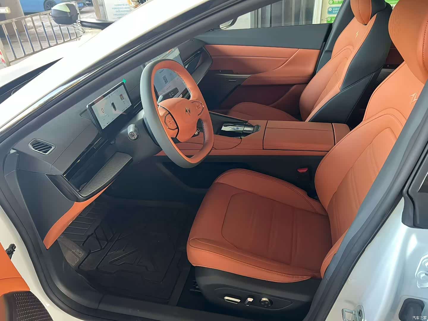 DongFeng eπ007, 2024 4