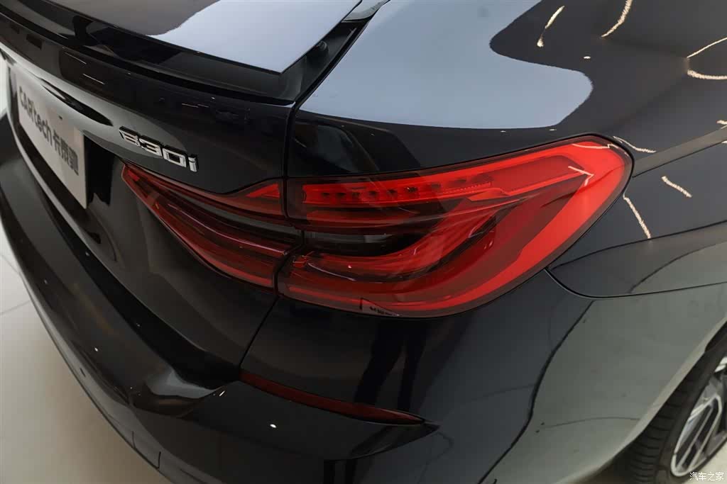 BMW 6 Series GT, 2024 11