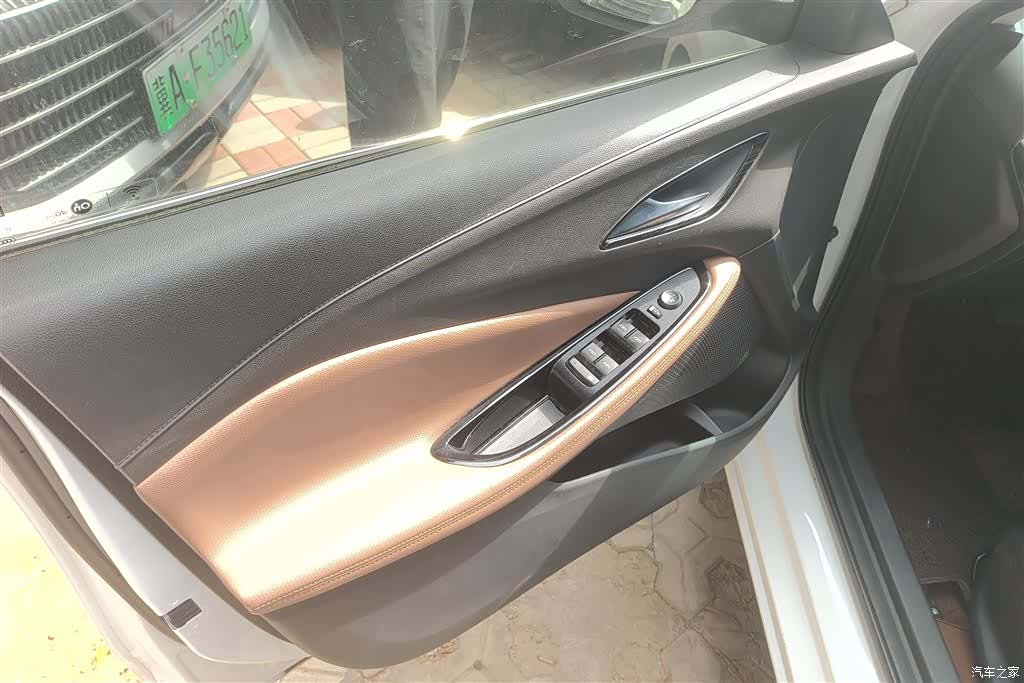 Buick Verano, 2022 7