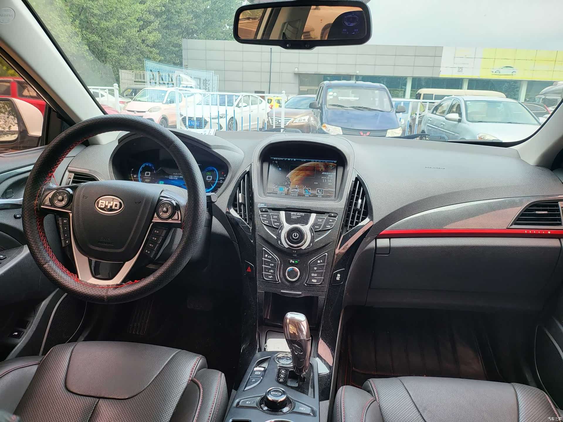 BYD Qin, 2015 4