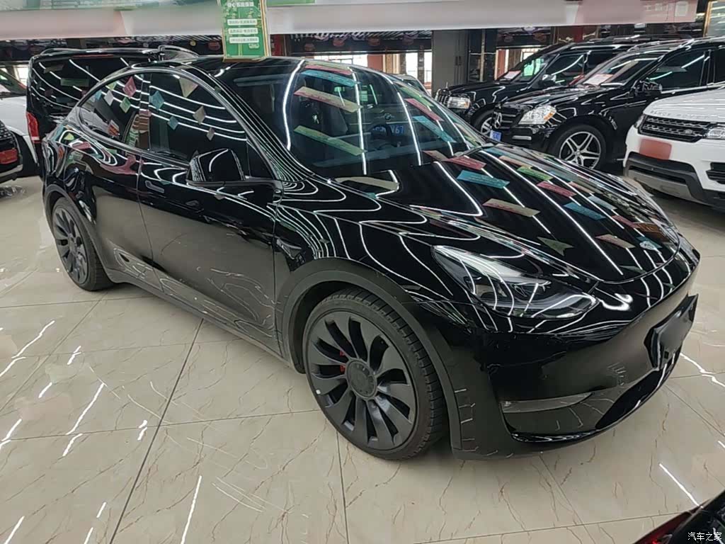 Tesla Model Y, 2022 4