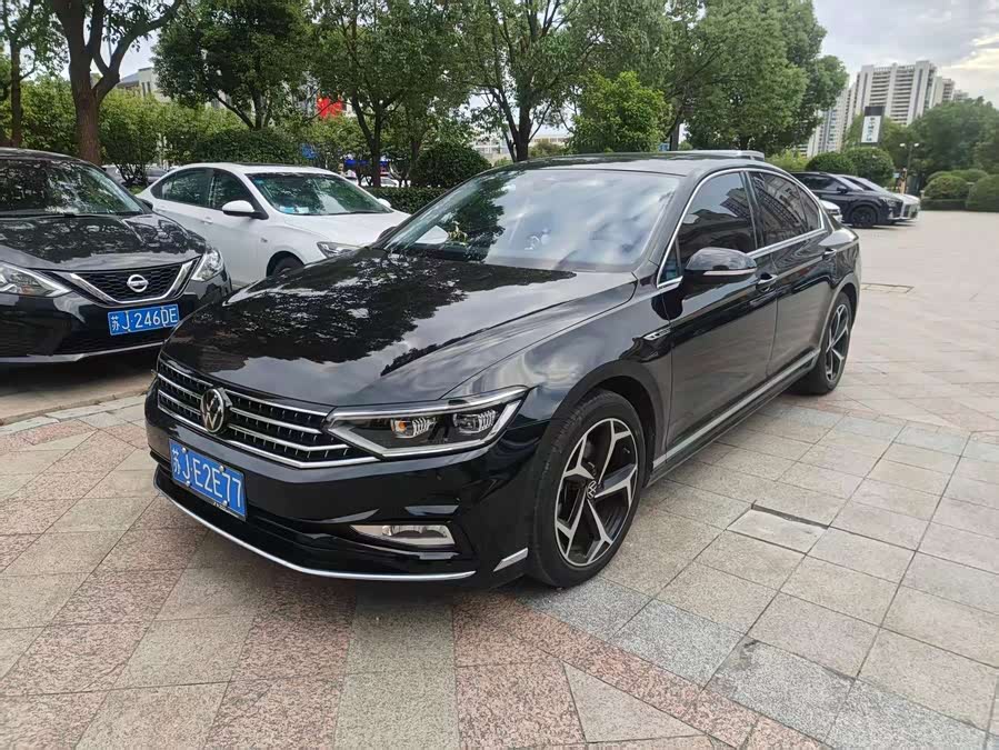 Volkswagen Magotan 2024, фото 1