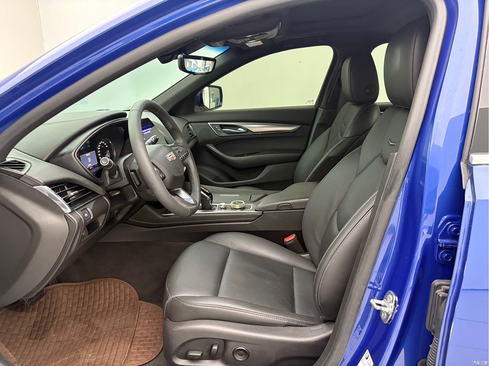 Cadillac CT5, 2022 7