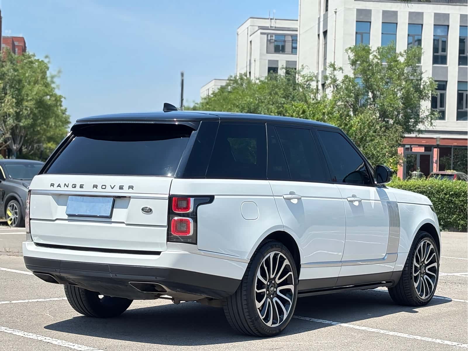 Land Rover Range Rover, 2019 9