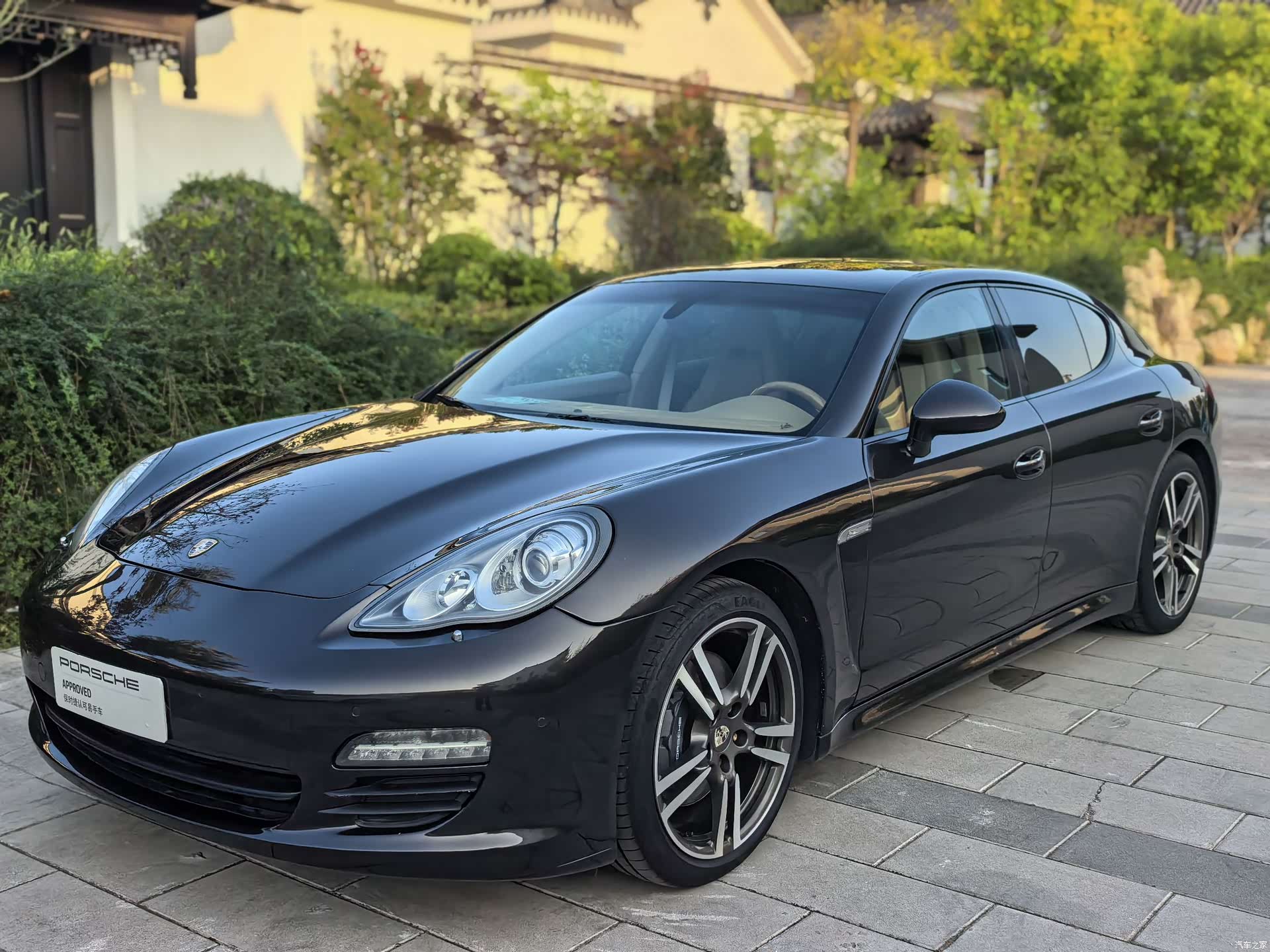 Porsche Panamera, 2011 все фото