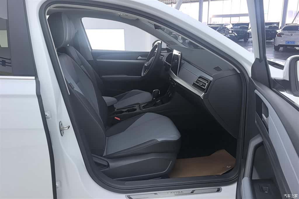 Volkswagen Lavida, 2024 8