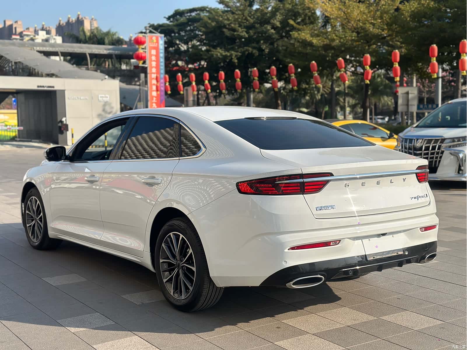 Geely Preface, 2024 14
