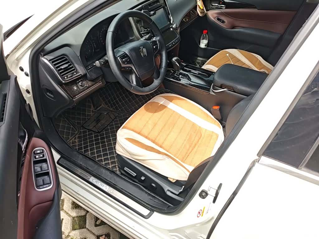 Toyota Crown, 2018 14