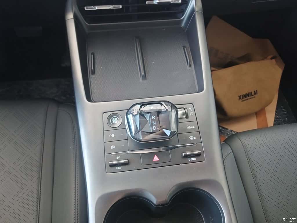 BYD Qin, 2025 14