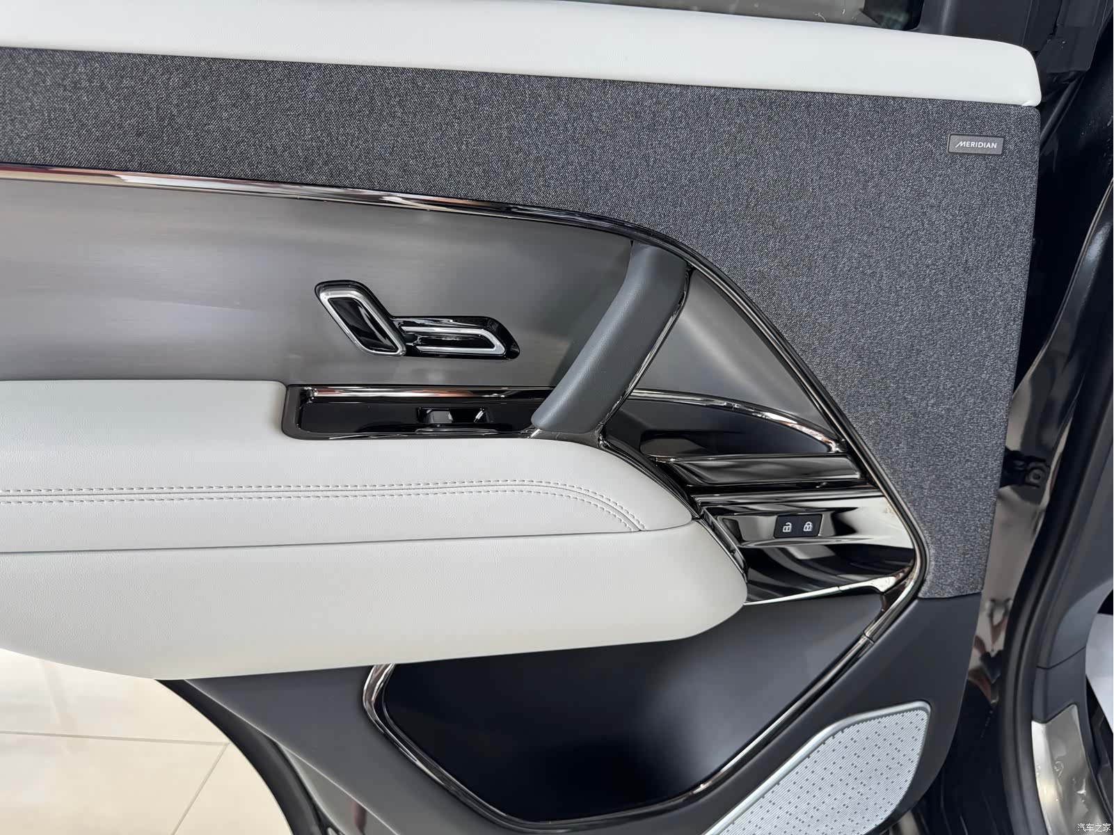 Land Rover Range Rover, 2024 23