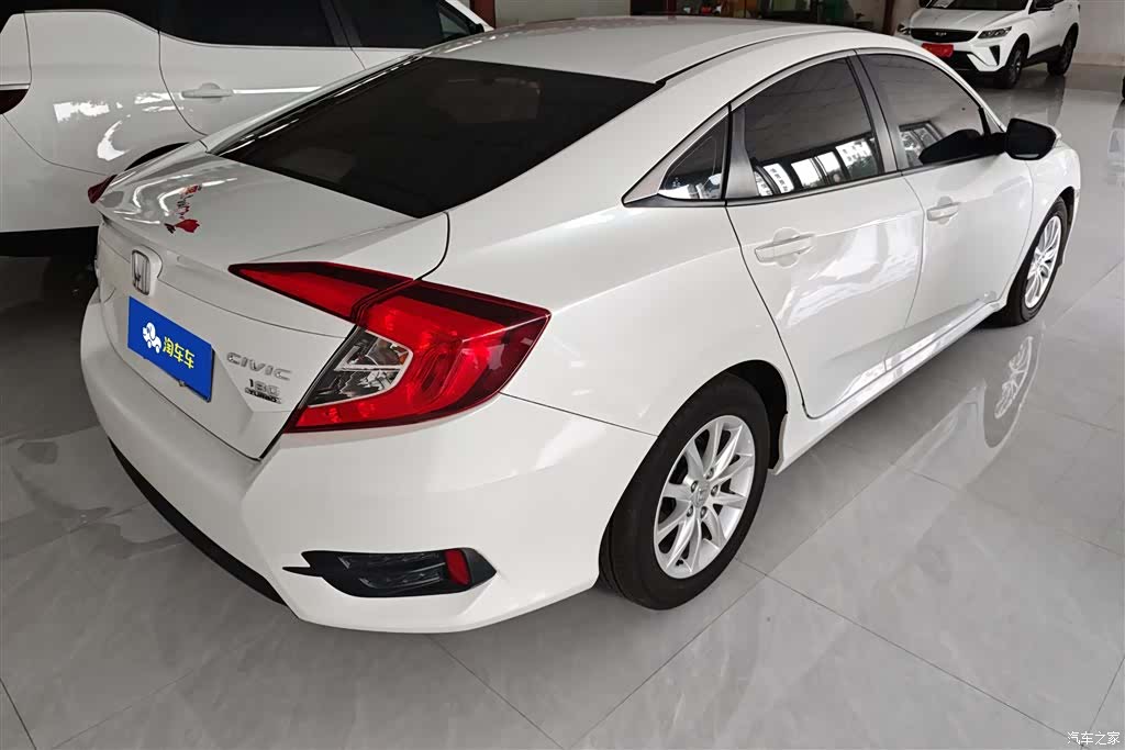 Honda Civic, 2018 3
