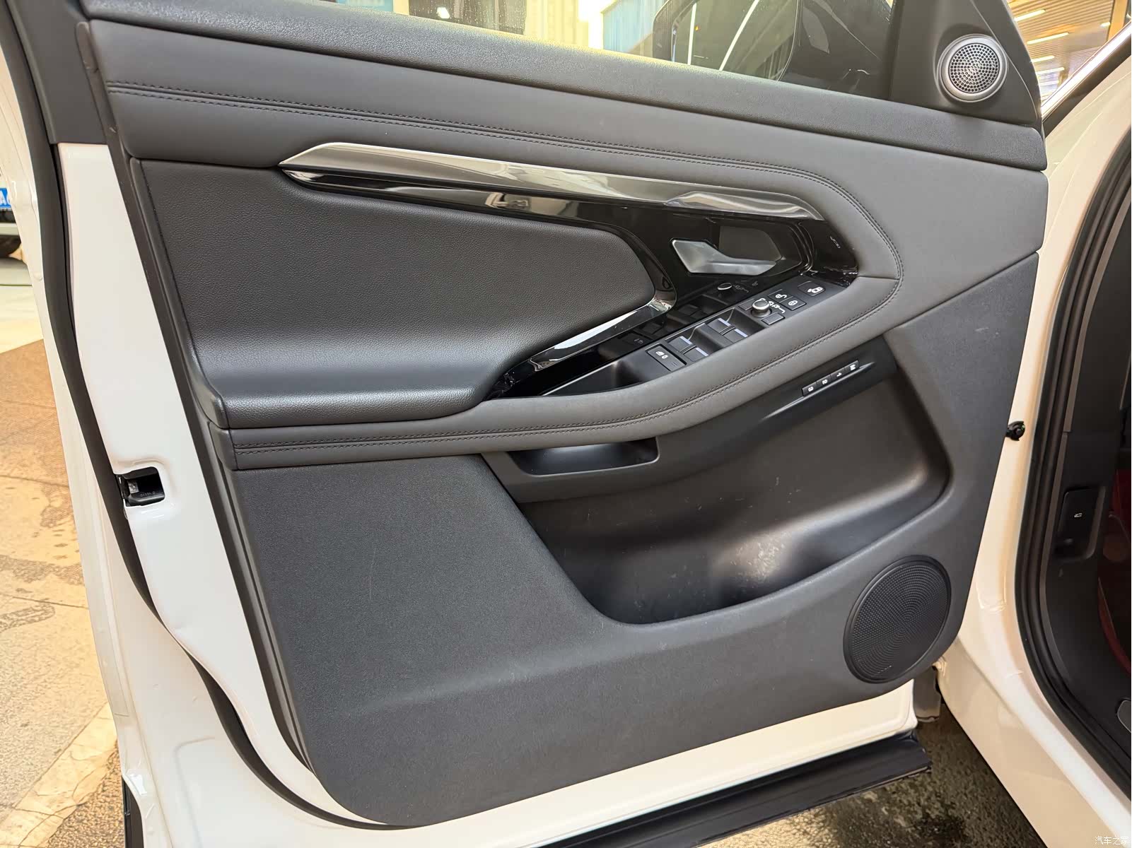 Land Rover Range Rover, 2020 7