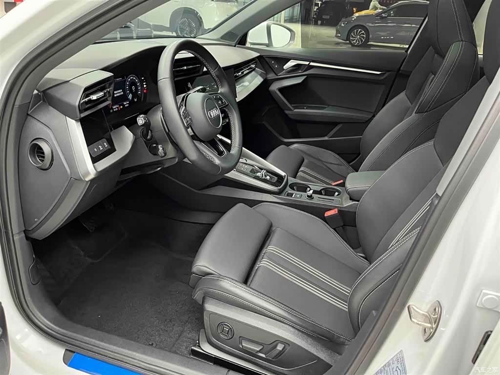 Audi A3, 2023 11