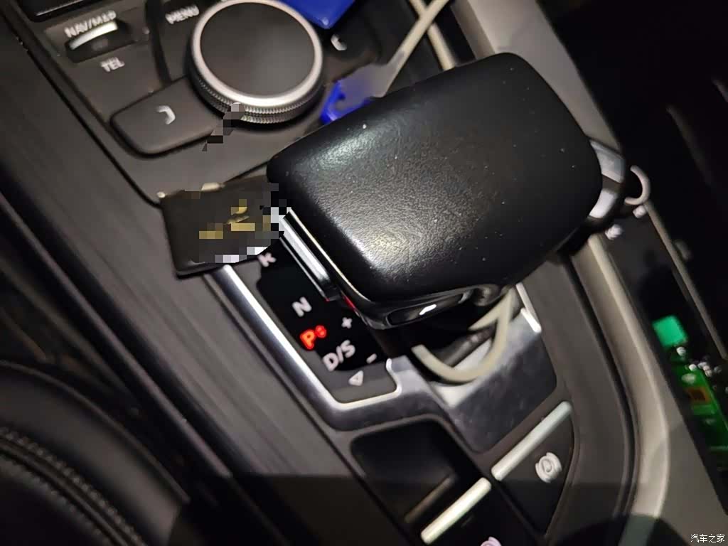 Audi A4L, 2019 7