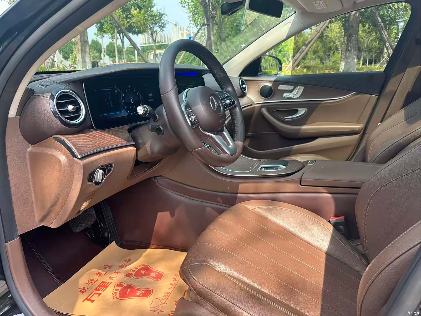 Mercedes-Benz E-Class, 2019 8