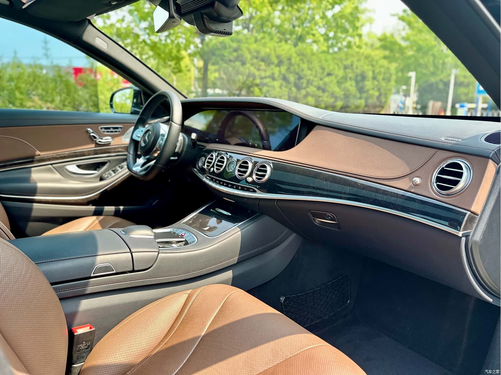 Mercedes-Benz S-Class, 2019 46