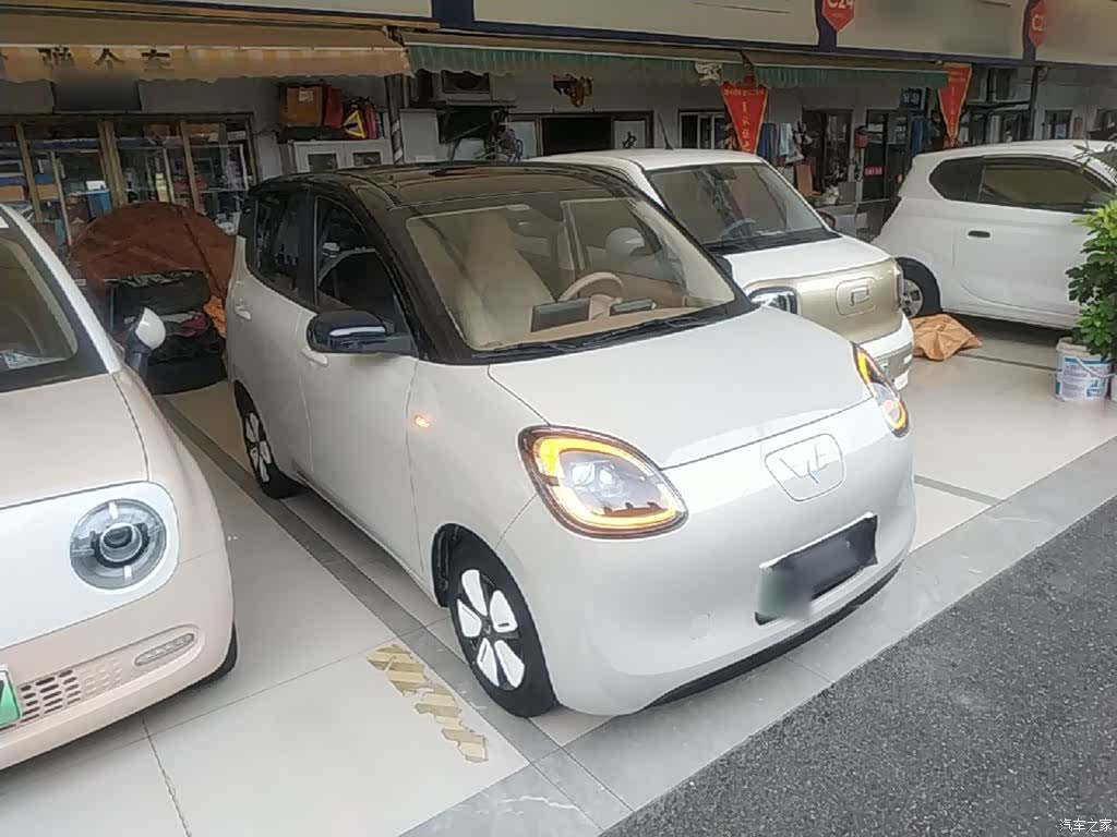 Wuling MINIEV, 2025 4