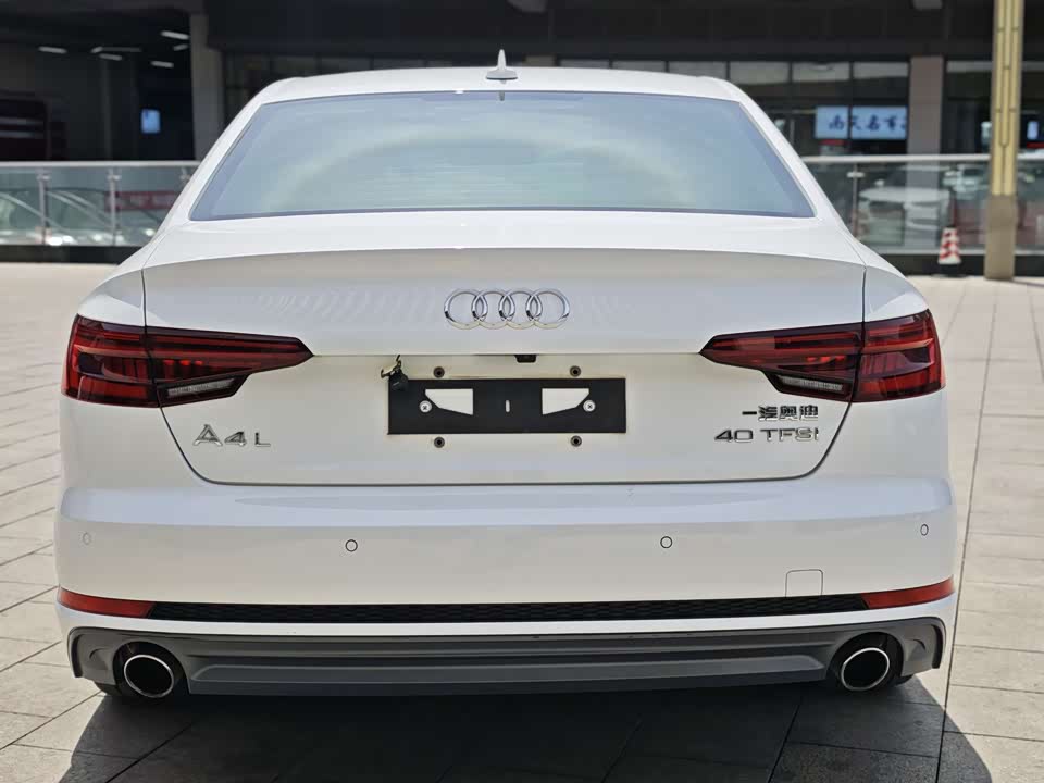 Audi A4L
