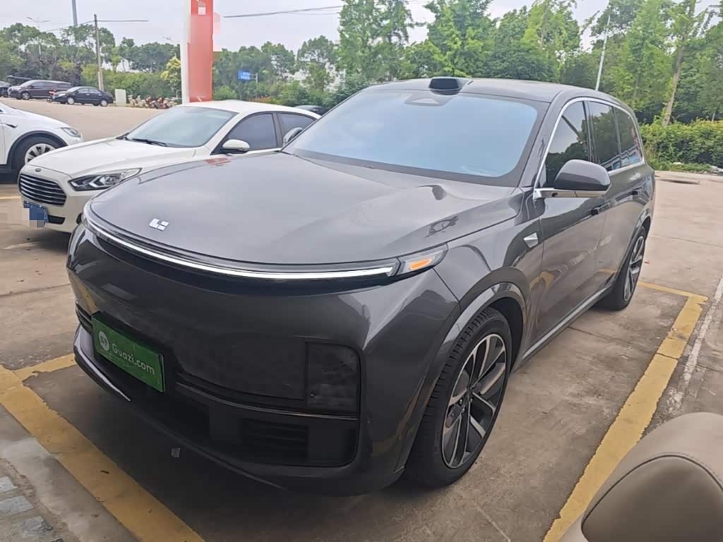 Li Auto L9
