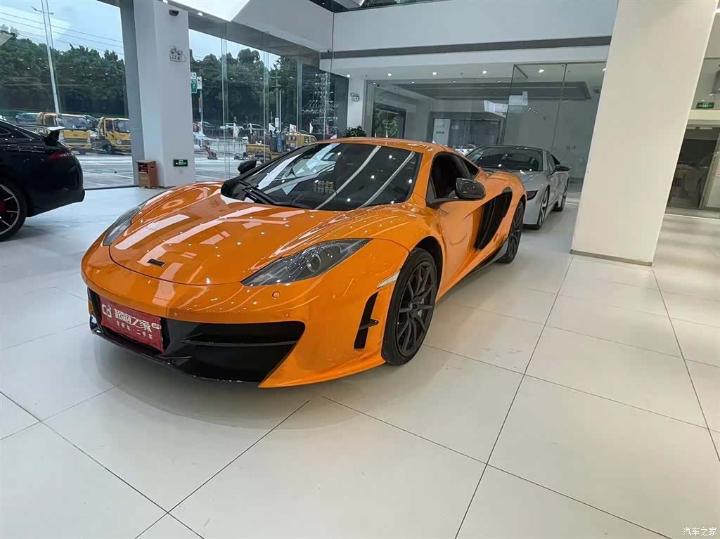 McLaren 12C, 2014 7