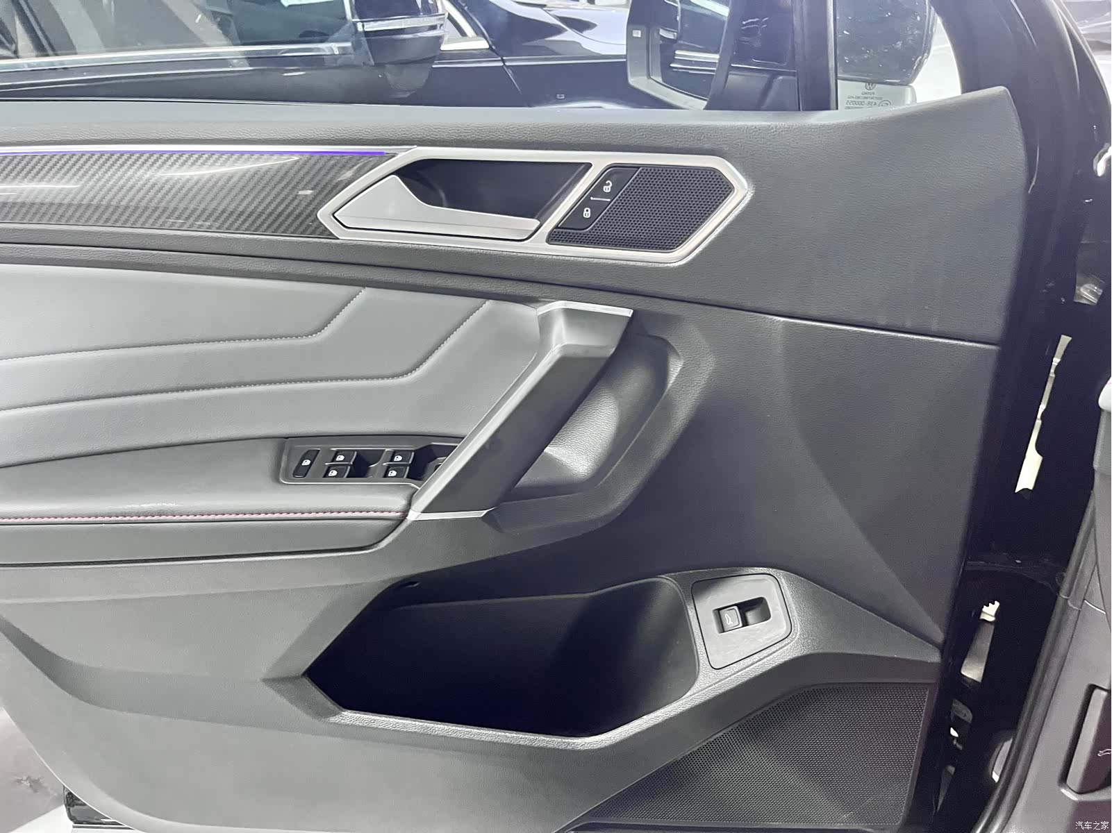 Volkswagen Tiguan L, 2022 8
