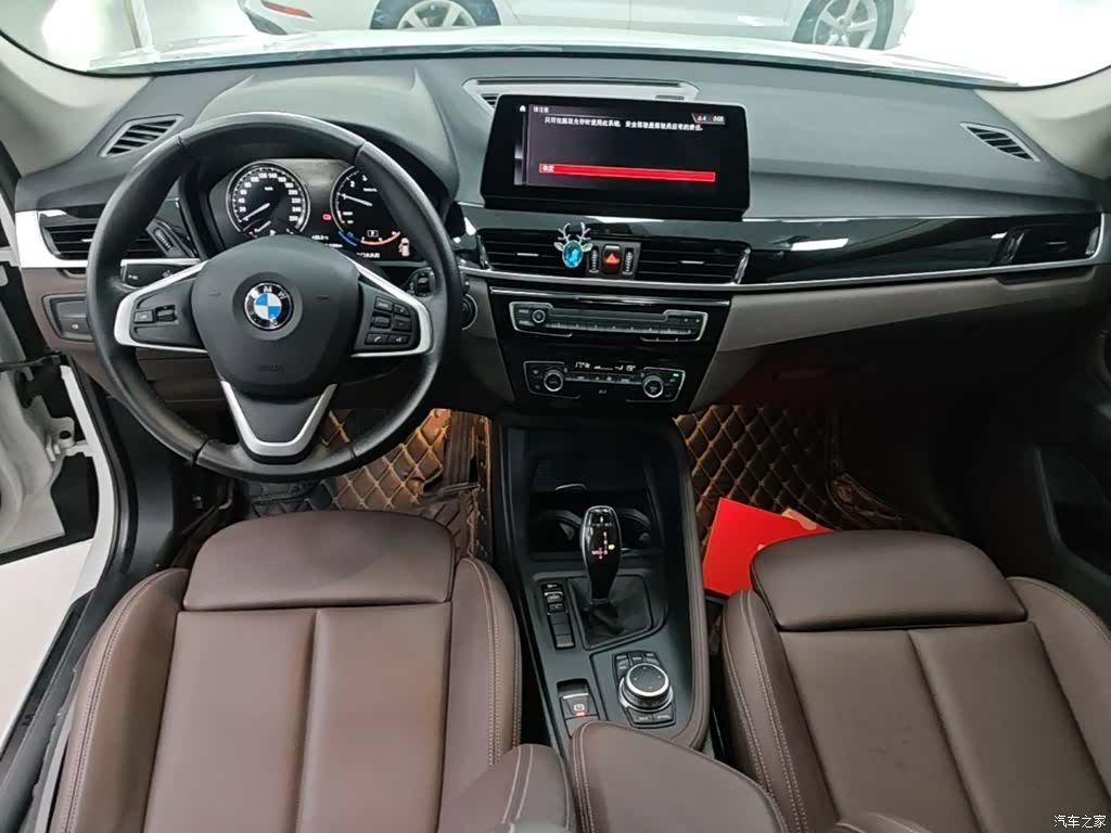 BMW X1, 2019 10