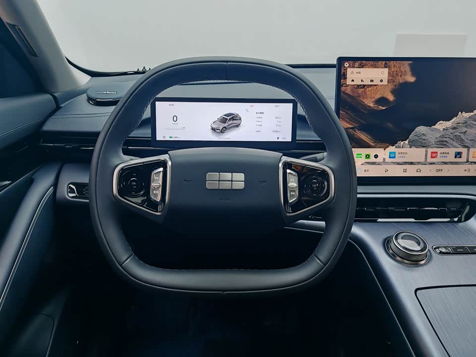 Geely Galaxy Galaxy E5