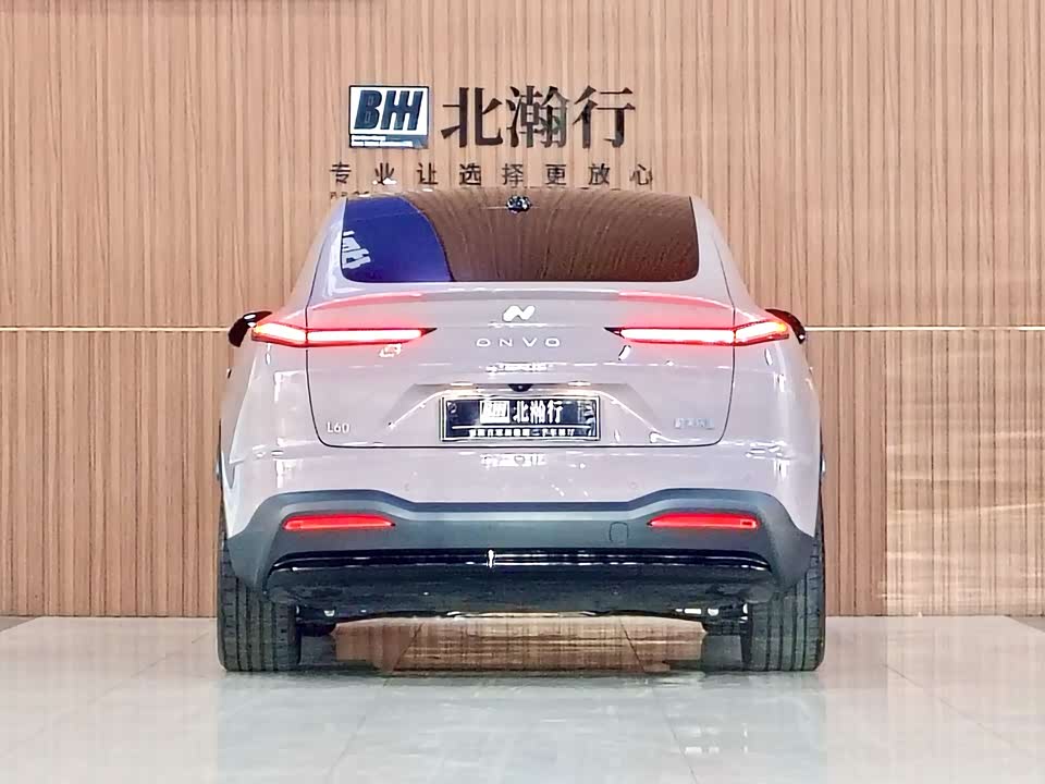 NIO L60 NIO L60