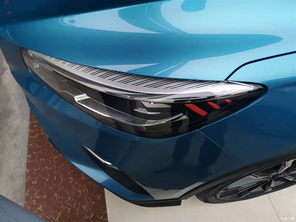 Geely Emgrand, 2021 24