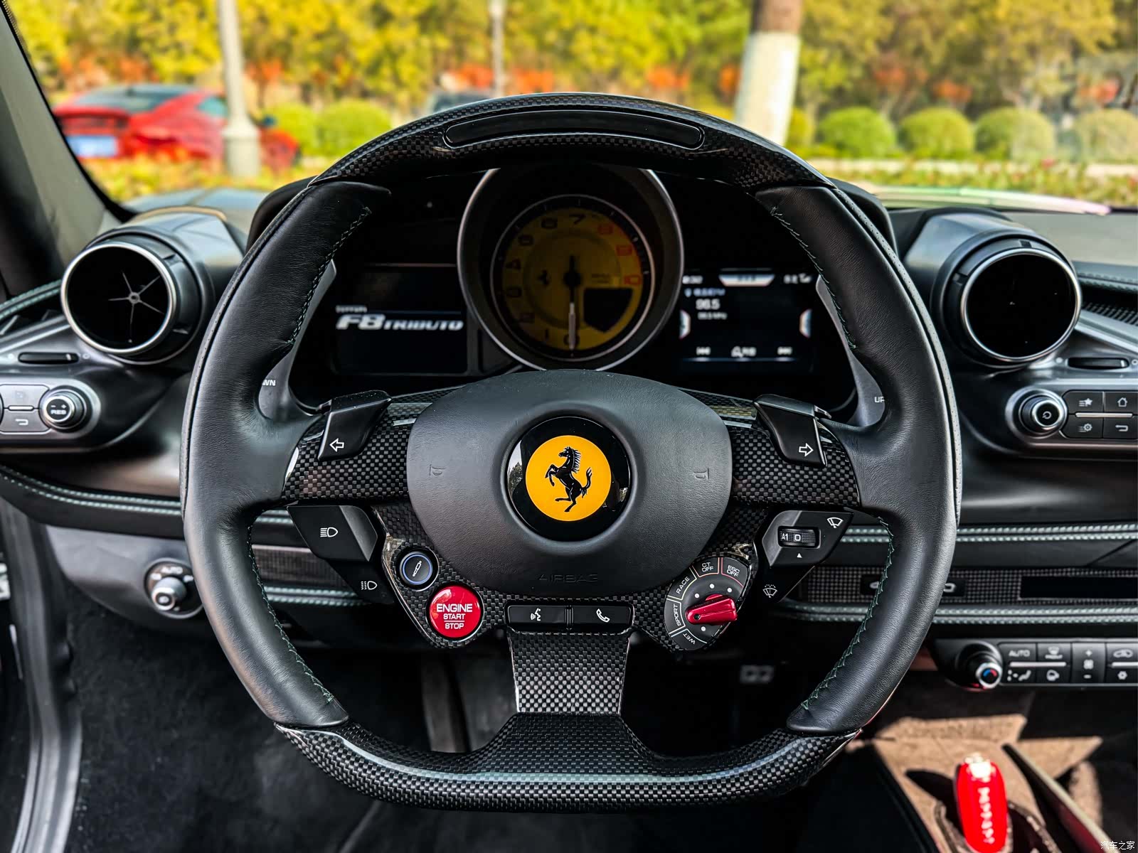 Ferrari F8, 2021 17
