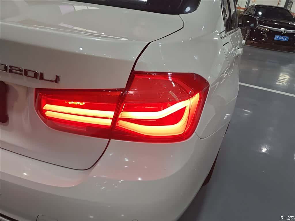 BMW 3 Series, 2017 24