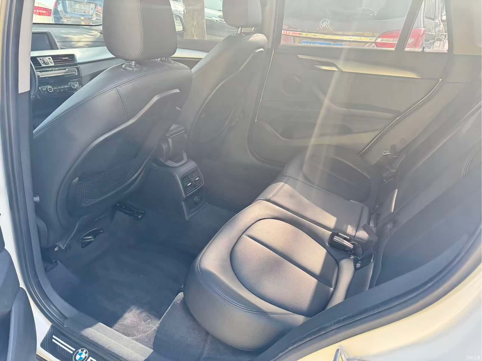 BMW X1, 2017 все фото