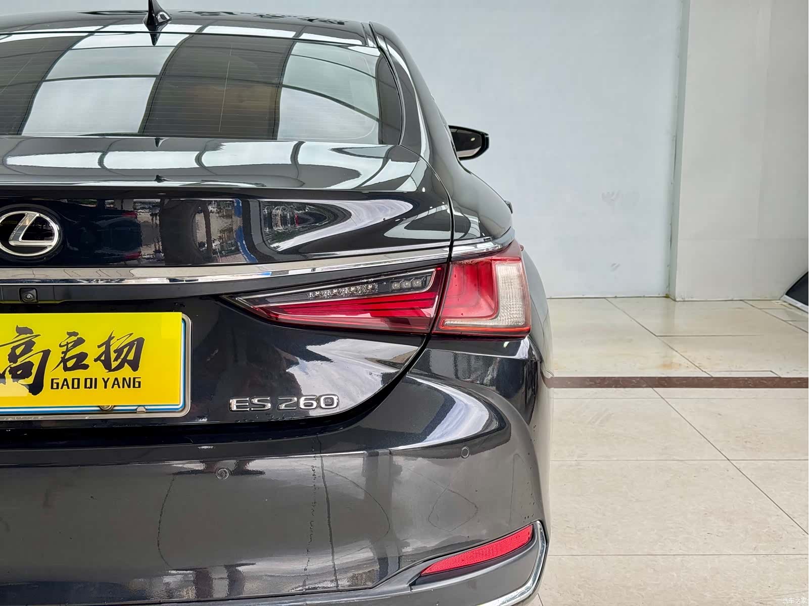Lexus ES, 2019 23