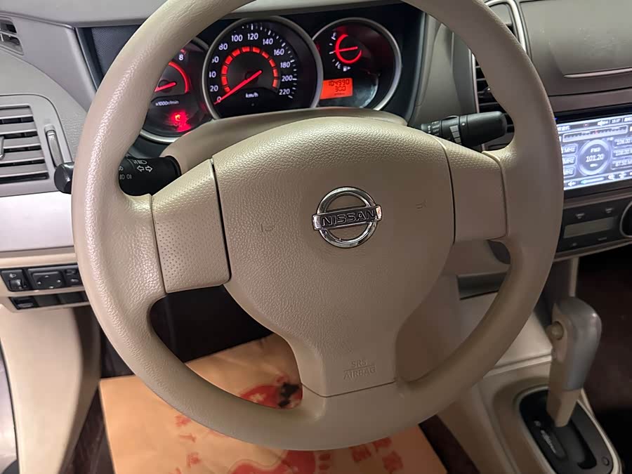 Nissan Sylphy 2014, фото 12