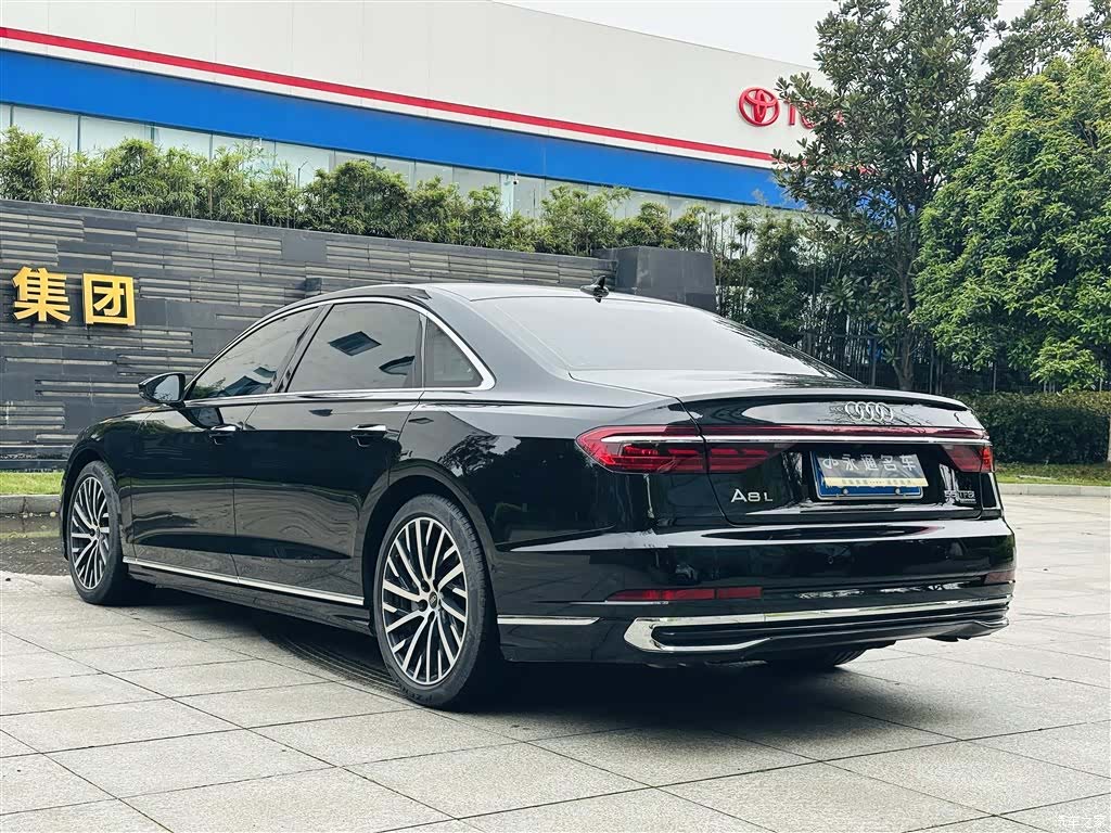Audi A8L, 2023 23