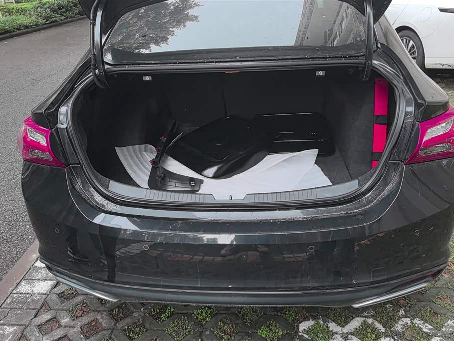 Chevrolet Mai Ruibao XL