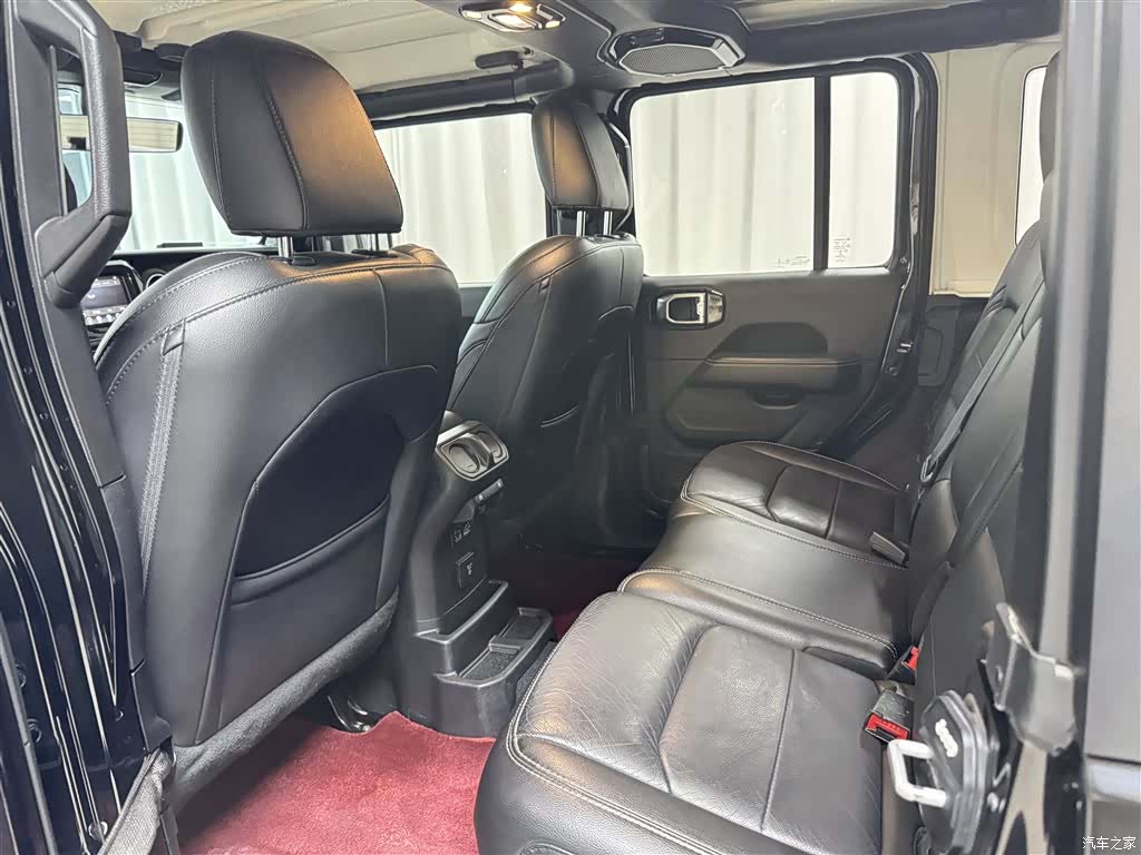 Jeep Wrangler, 2019 13