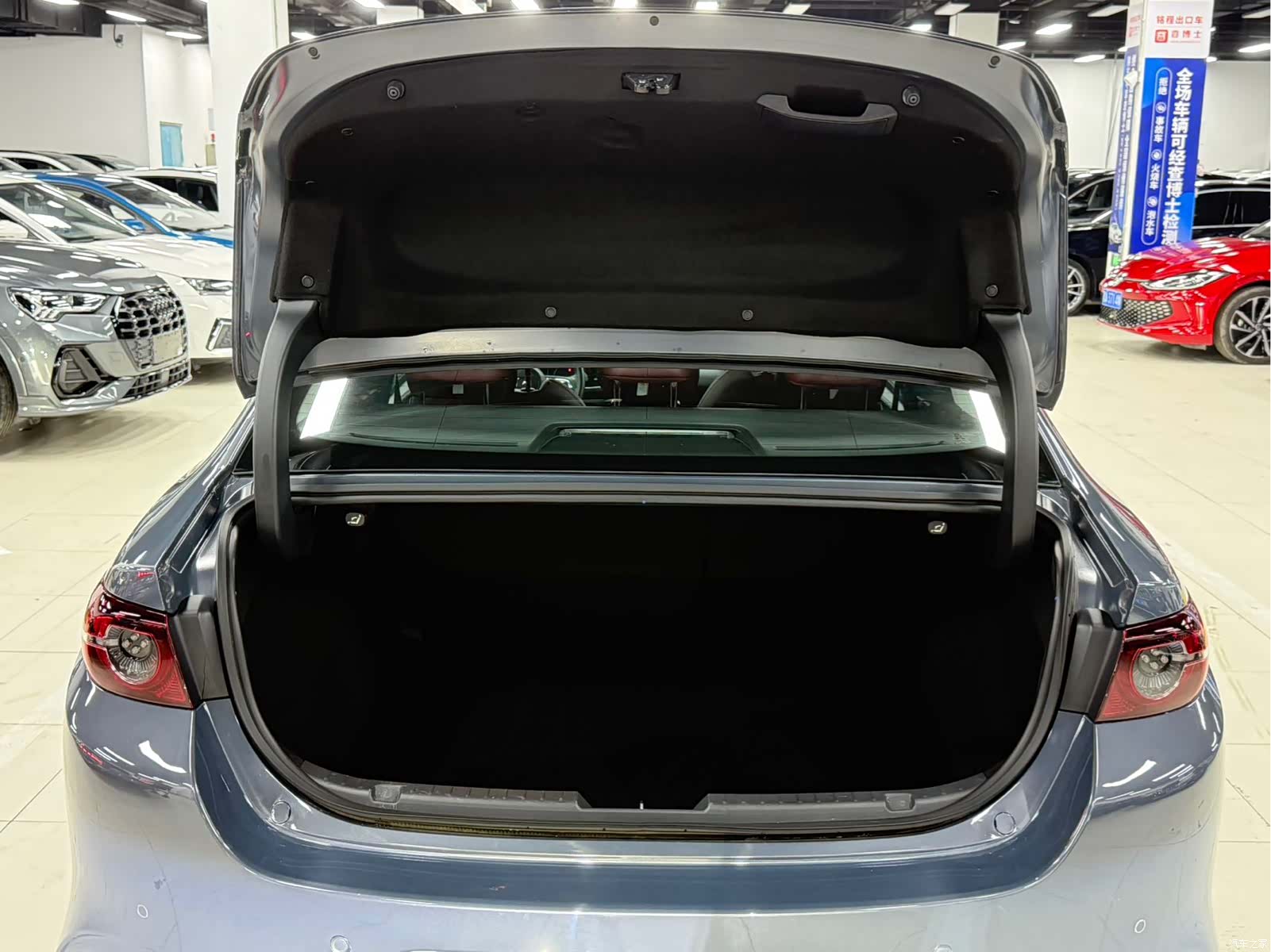 Mazda Mazda3, 2023 21