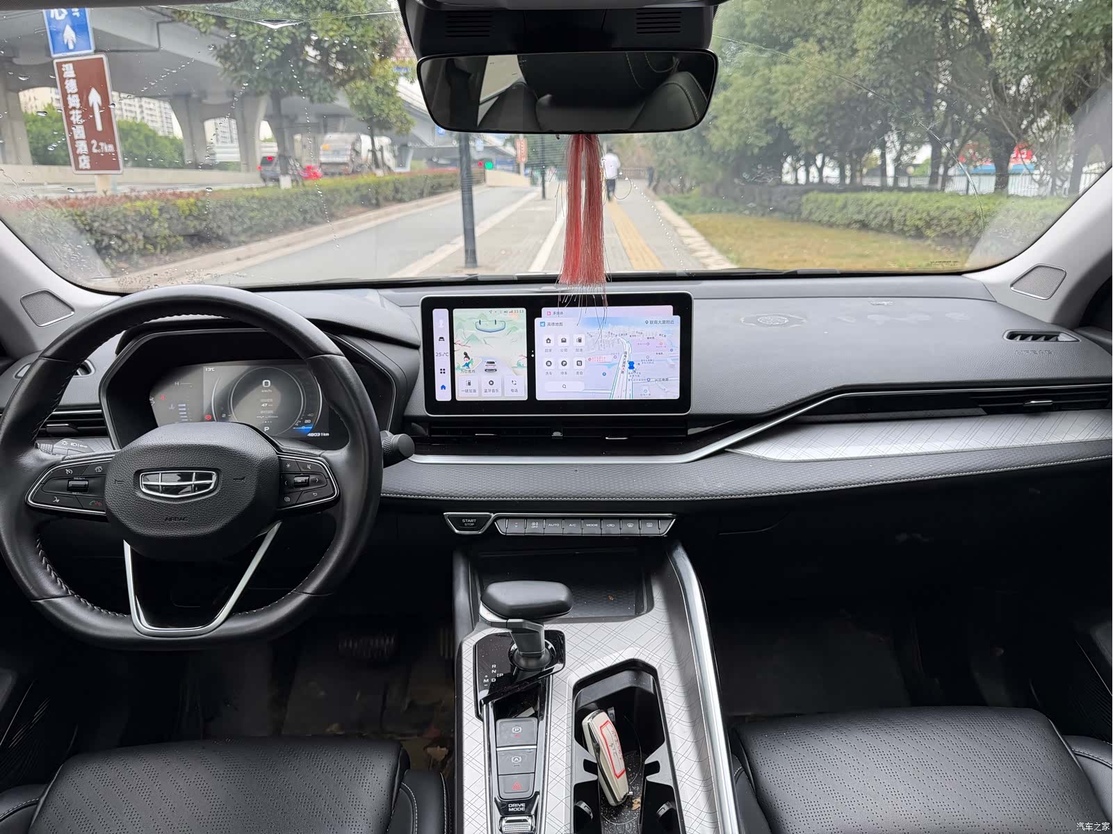 Geely Preface, 2022 12